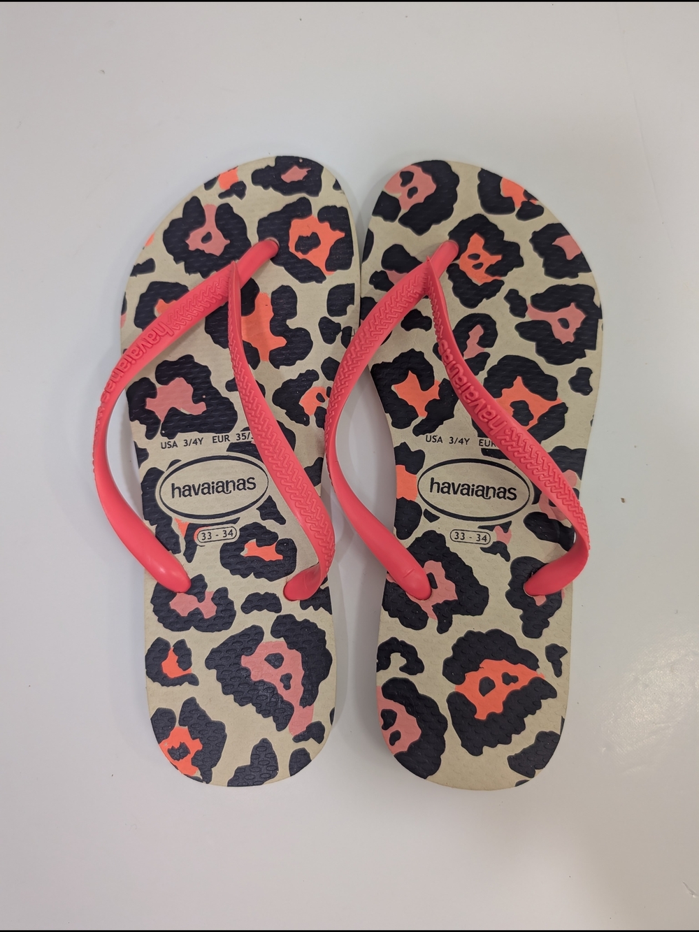 Havaianas Animal Print Flip Flops - Coral & Tan - Size 3/4 Kids Youth